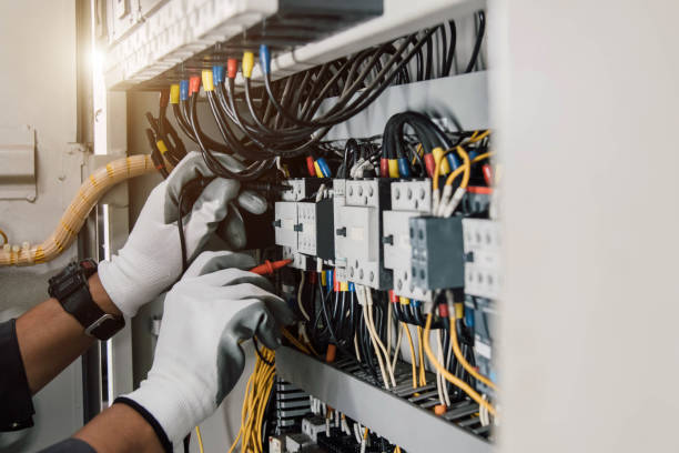 Best Circuit Breaker Repair  in Eminence, KY